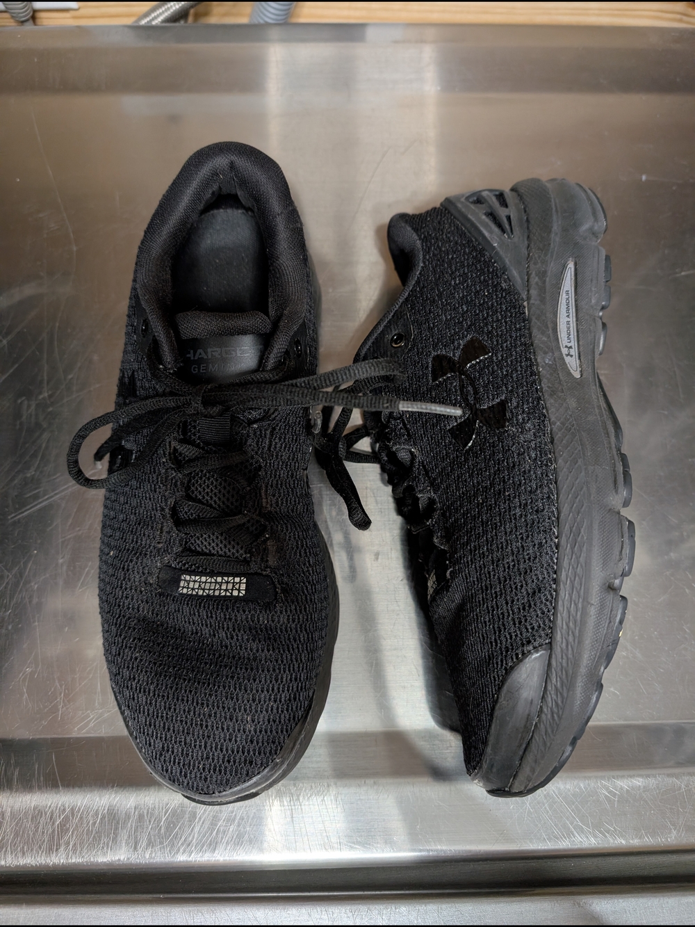 Under Armour Men's Black Running Shoes Size 9